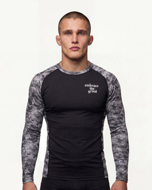 CAMO LONG SLEEVE RASHGUARD